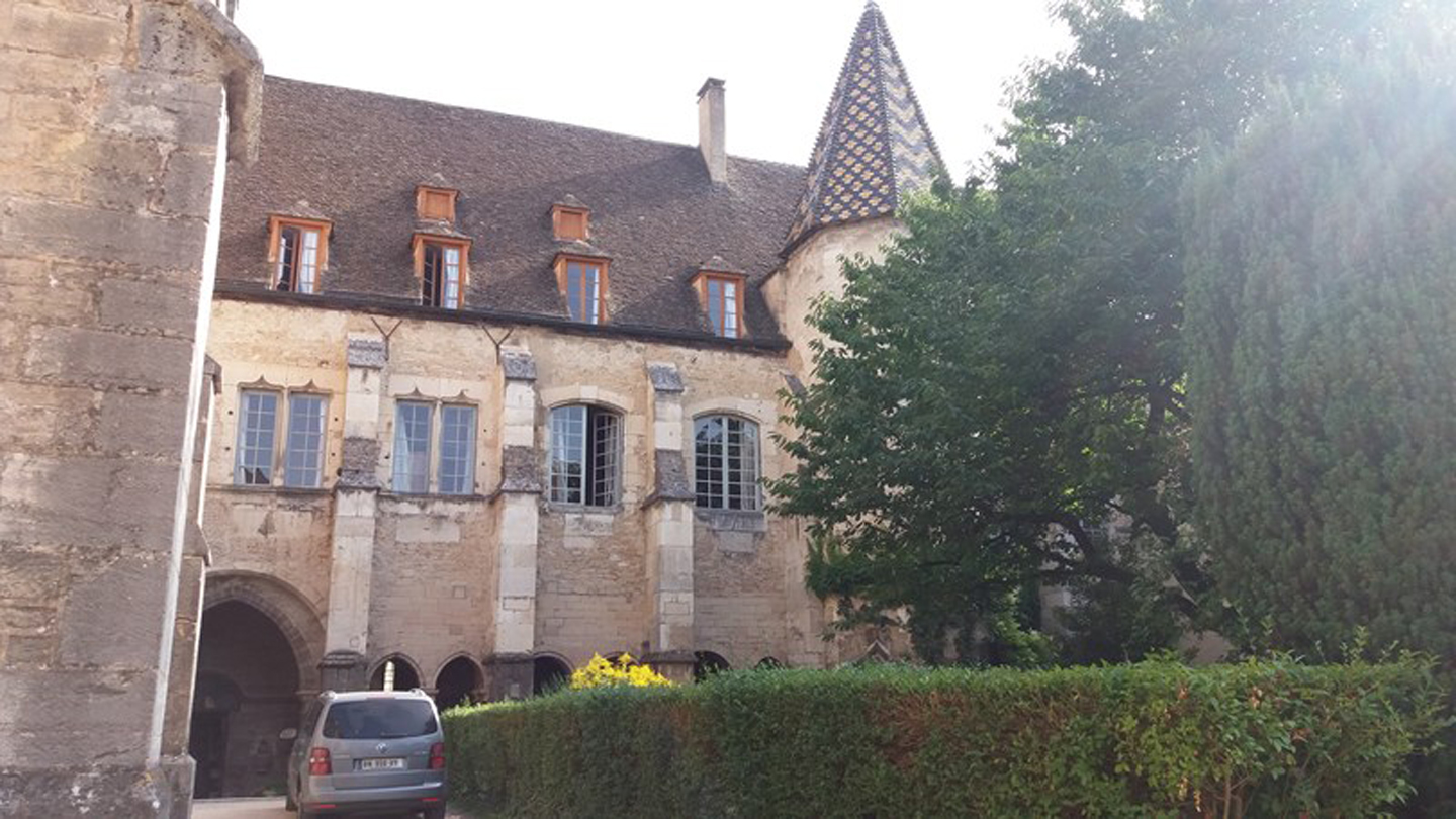 Beaune